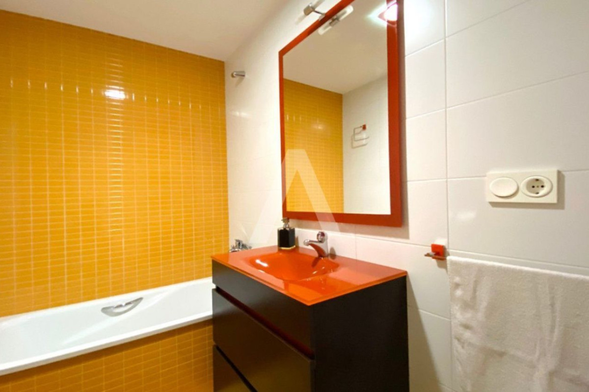 Sale of apartment in Las Cruces, Villena
photo 5