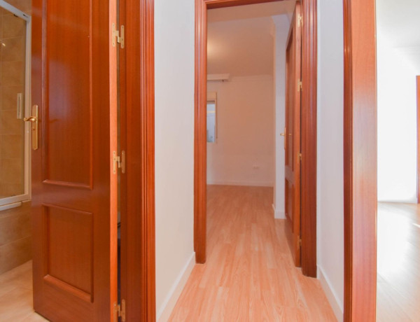 Bajo en venta en , Atarfe photo 2