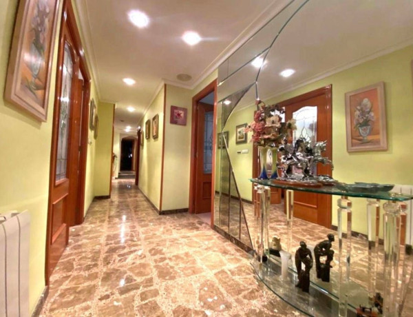 Bajo en venta en , Ibi photo 1