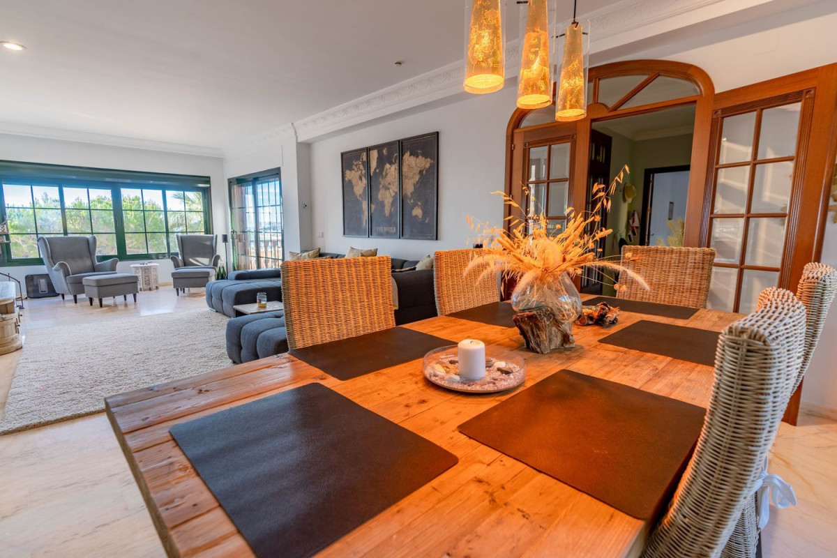 Sale of independent chalet in Seghers, Estepona
photo 4