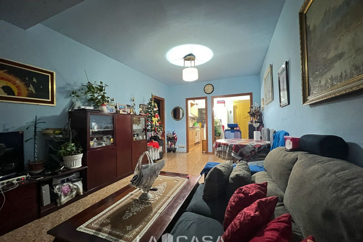 Venta de piso en El Castell-Poble Vell, Castelldefels
 photo 5