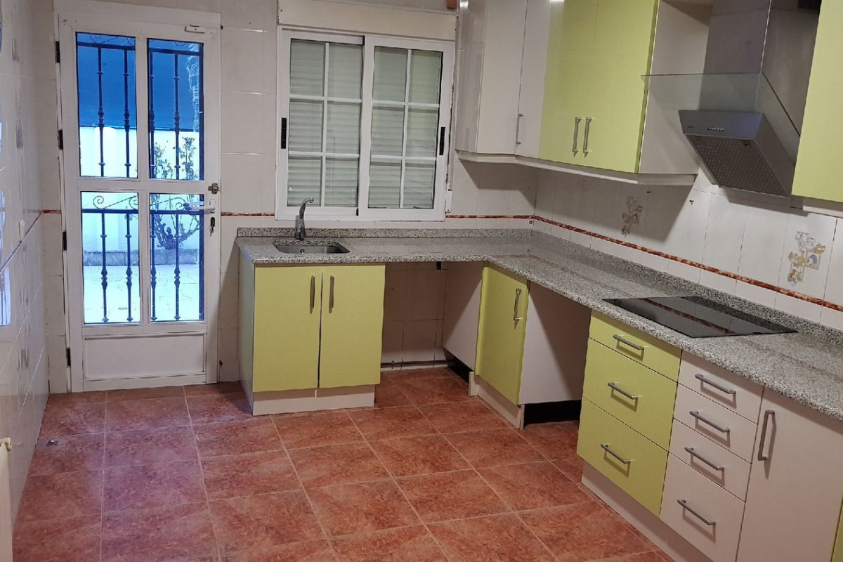 Sale of townhouse in Lordship of Illescas , Illescas photo 3