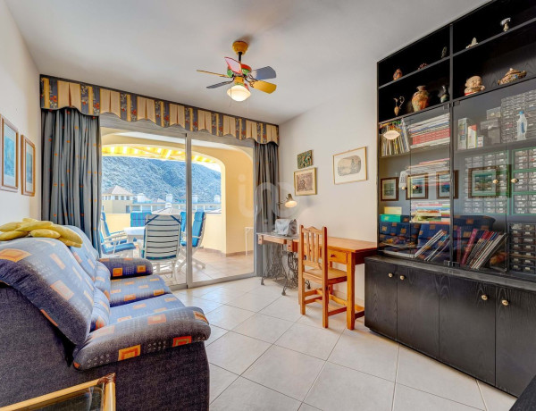 Piso en venta en  Los Cristianos , Arona photo 4