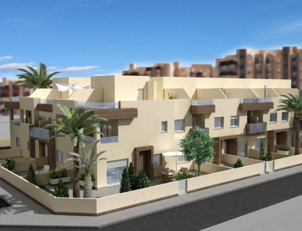 Chalet adosado en venta en Zona Entremares , La Manga Del Mar Menor photo 1