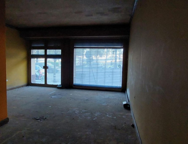 Local en venta en Sant Pere photo 1