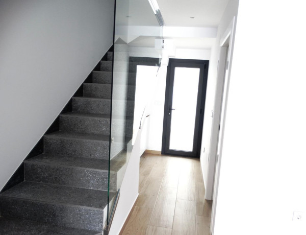 Chalet adosado en venta en Santiago de la Ribera , San Javier thumbnail 2
