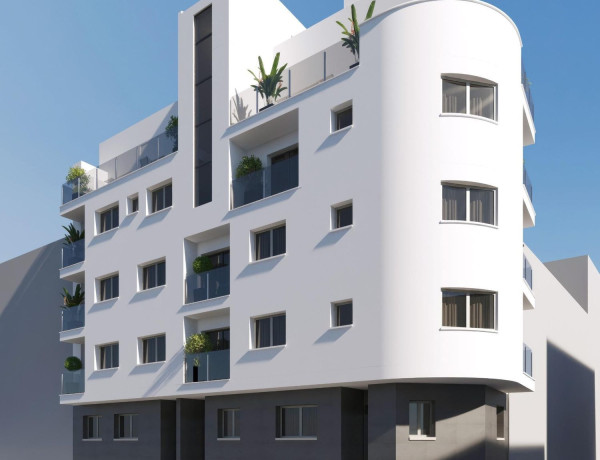 First floor for sale in  Centro , Torrevieja photo 2