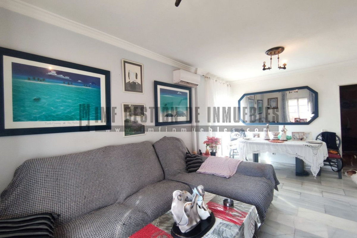 Sale of apartment in Plaza San Roque, 1, Vélez-Málaga
 photo 3