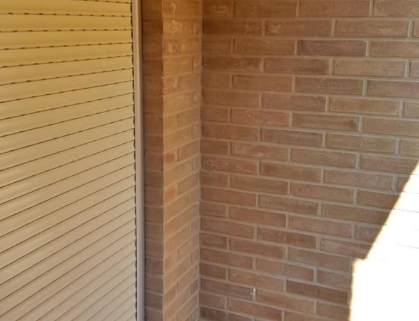 Piso en venta en Calle Nou d'Octubre, Paterna thumbnail 1