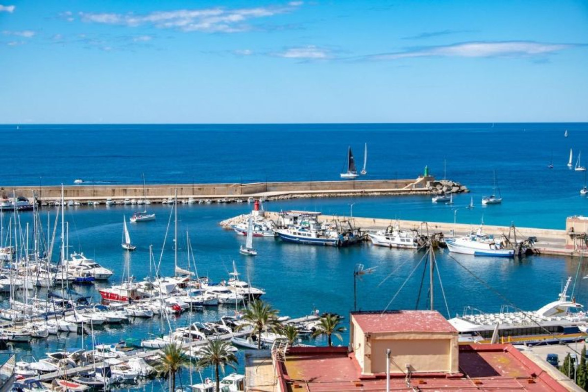Venta de piso en Puerto, Calpe
photo 1