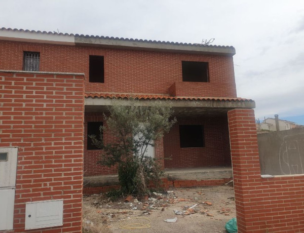 Chalet adosado en venta en , Torrelaguna photo 1