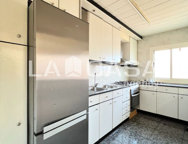 Piso en venta en  Llefià - Sant Roc - Artigues , Badalona photo 4