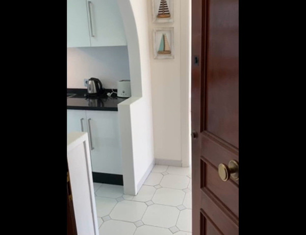 Продажа квартиры в Avenida de los Jardines, 5 E, Mijas thumbnail 1
