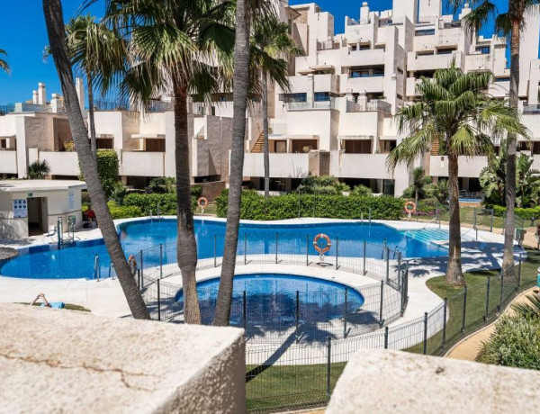 Продажа квартиры в  Punta Plata , Estepona photo 1