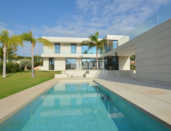 Chalet independiente en venta en  Urb. Los Monasterios, Puçol photo 3