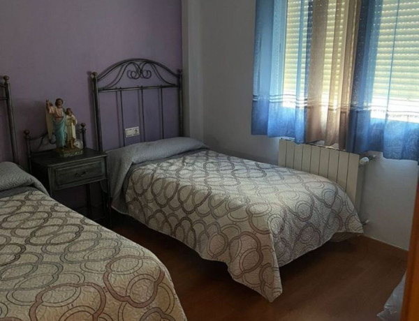 Chalet adosado en venta en , Alfafar photo 1