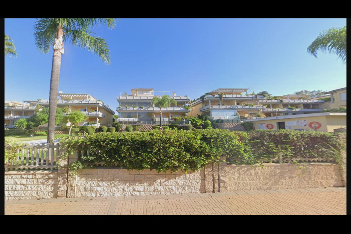 Venta de garaje en Urbanización Lomas de Cabopino s/n , Marbella photo 1