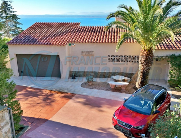 Detached villa for sale in Port Esportiu - Puig Rom - Canyelles , Roses thumbnail 2