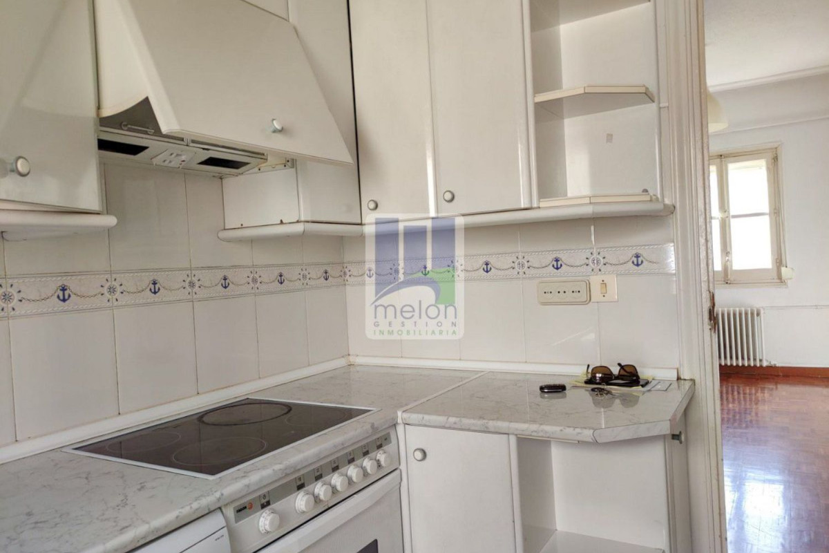 Sale of apartment in Barriada Fábrica de la Moneda, Burgos
photo 5