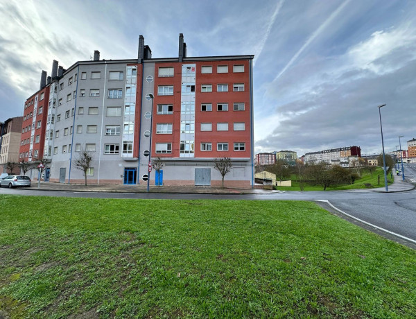 Piso en venta en  Calle Montero Ríos, Lugo photo 3