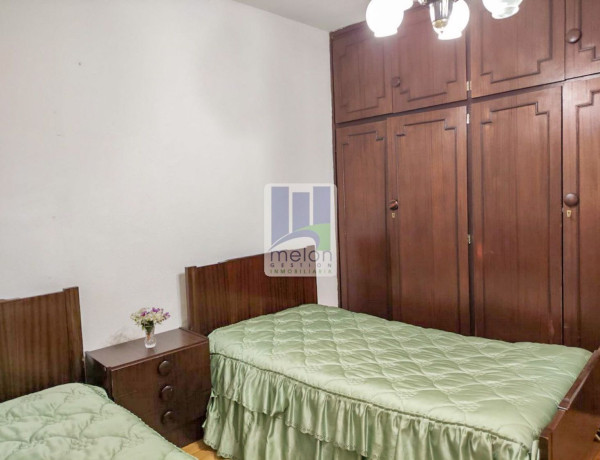 Apartment for sale in  Avenida de la Constitución Española, Burgos photo 3