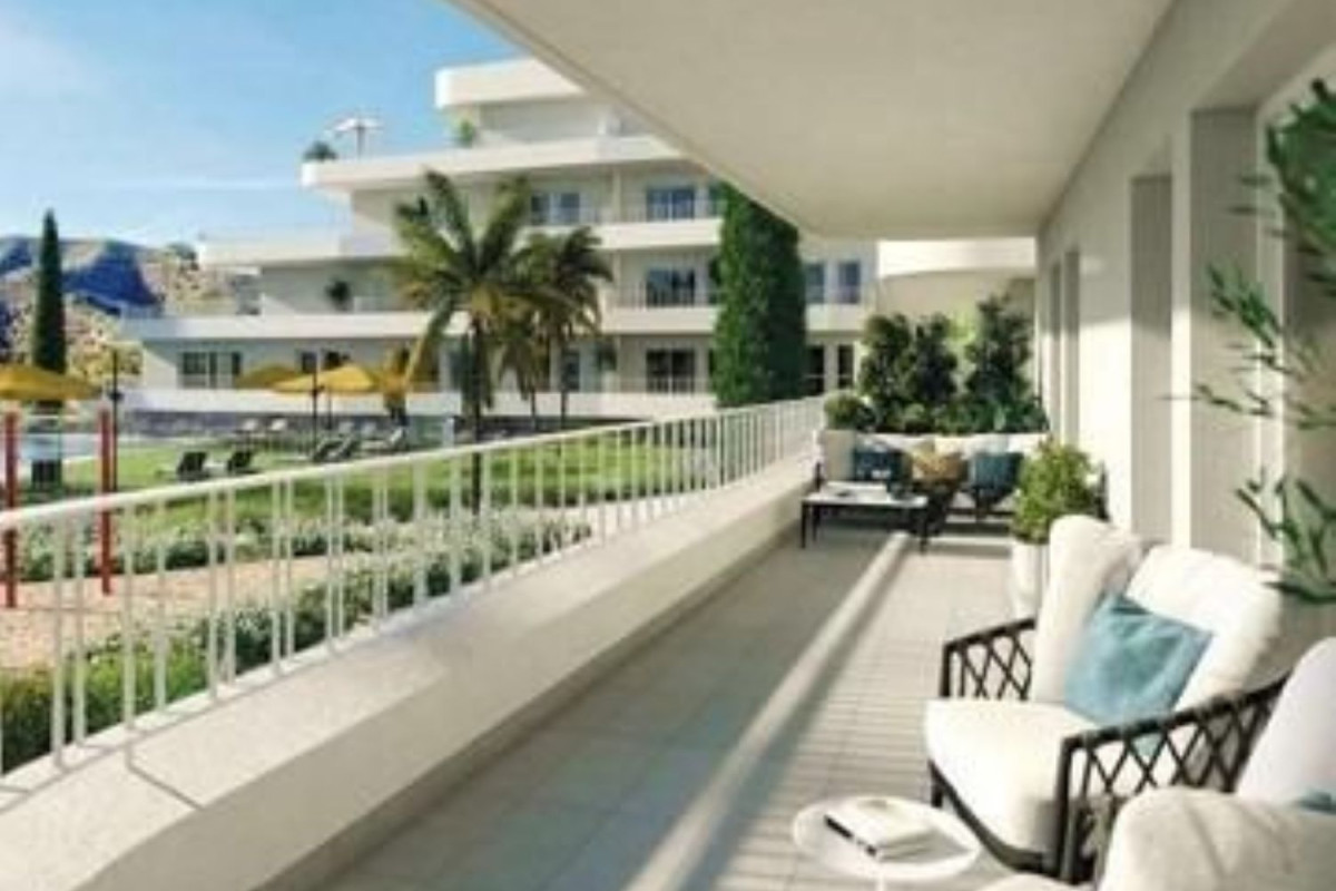 Sale of ground in Los Pacos, Fuengirola
photo 1