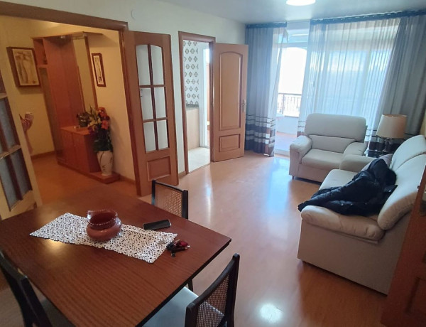 Apartment for sale in Calle Castellvell, Hospitalet de Llobregat photo 1