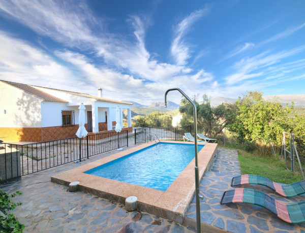 Chalet independiente en venta en , Comares thumbnail 2