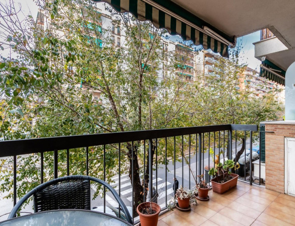 Piso en venta en  La Creu de Barberà - Avinguda - Eixample , Sabadell photo 4
