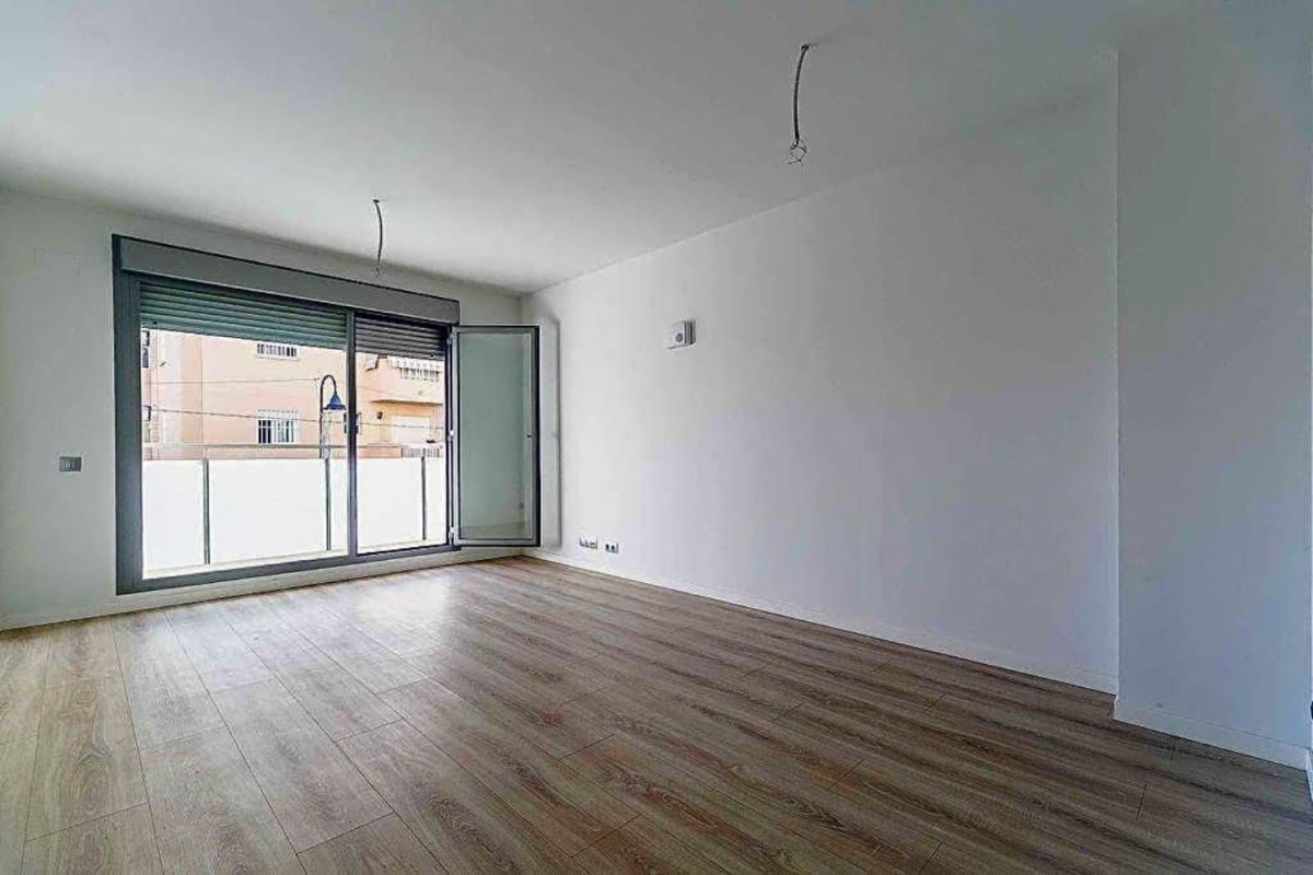 Продажа квартиры на Calle Antonio Machado, Михас
photo 1