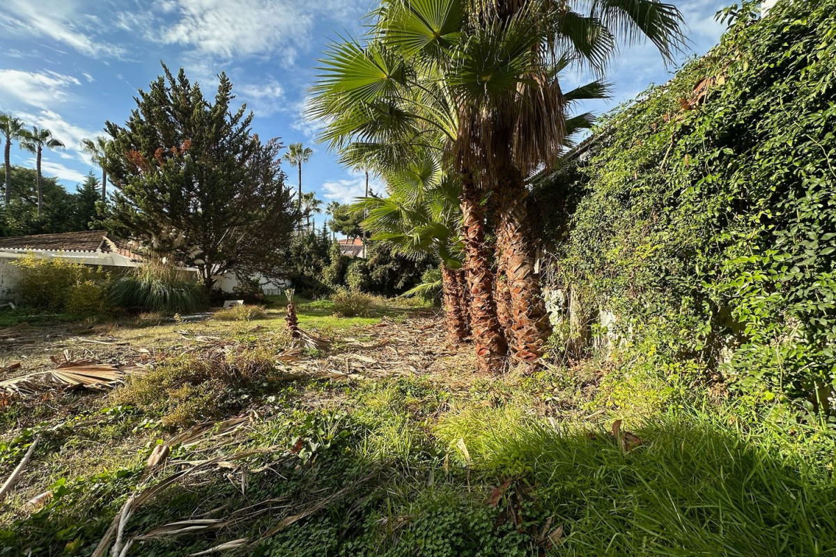Terreno en venta en Marbella, Malaga photo 4