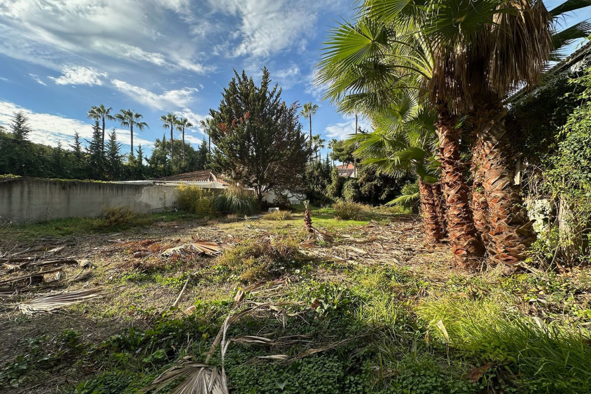 Terreno en venta en Marbella, Malaga photo 5