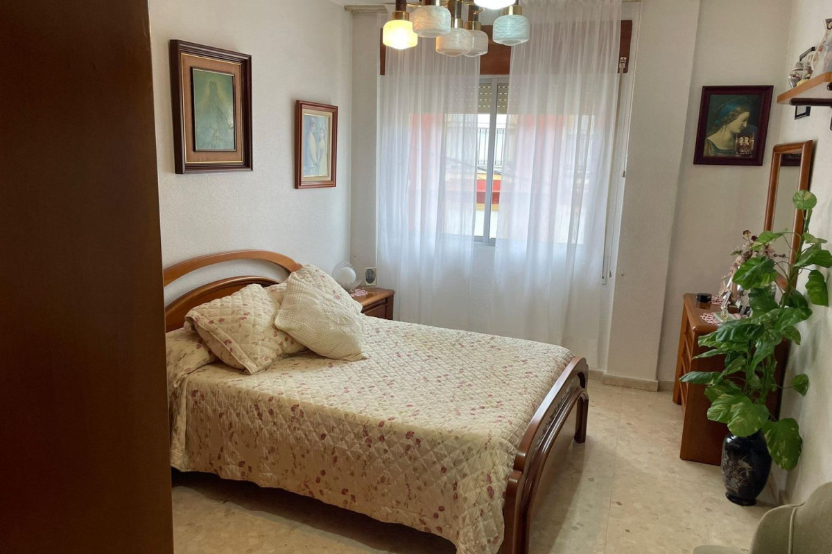 Продажа квартиры на Calle Tibidabo, Картахена
 photo 4