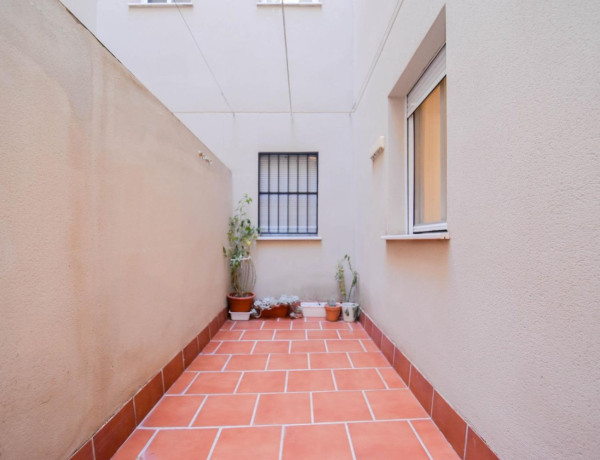 Bajo en venta en , Atarfe photo 3