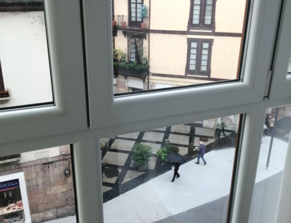 Piso en venta en Centro , Torrelavega thumbnail 1