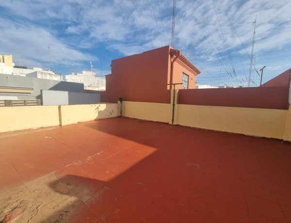 Коттедж на продажу в  La Banda - Campo de Fútbol , Chiclana de la Frontera photo 3