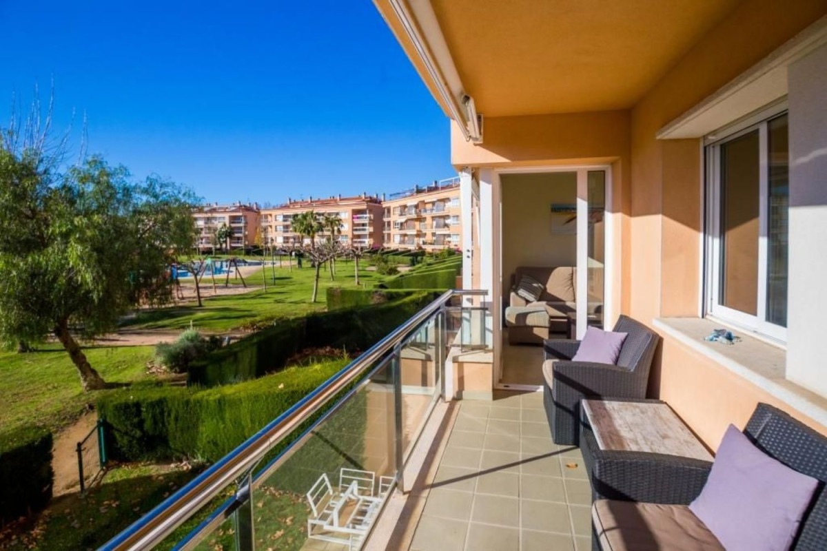 Sale of apartment in vall de ribes, Castell-Platja d'Aro
 photo 3