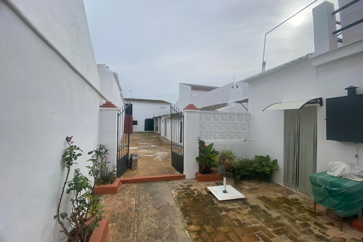 Casa o chalet independiente en venta en calle Hinojos, Rociana del Condado
 photo 5