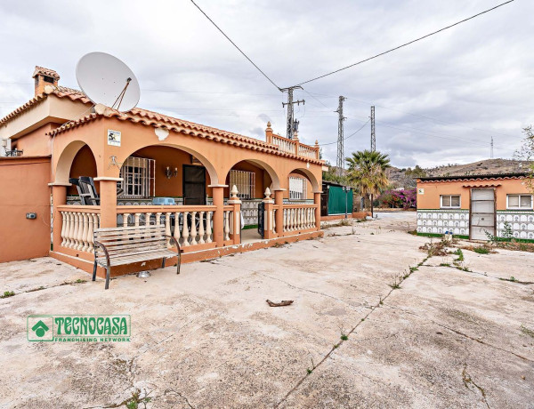 Finca rústica en venta en Estación , Cártama thumbnail 1