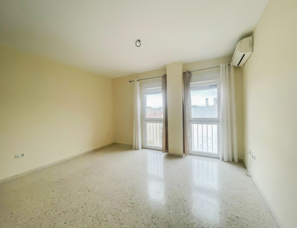 Piso en venta en Camino del Saladillo, Huelva photo 1