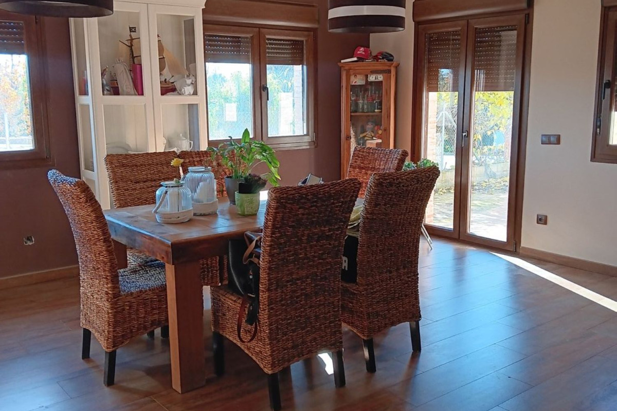 Casa o chalet independiente en venta en calle de la Golondrina, 44, Camarma de Esteruelas
 photo 4