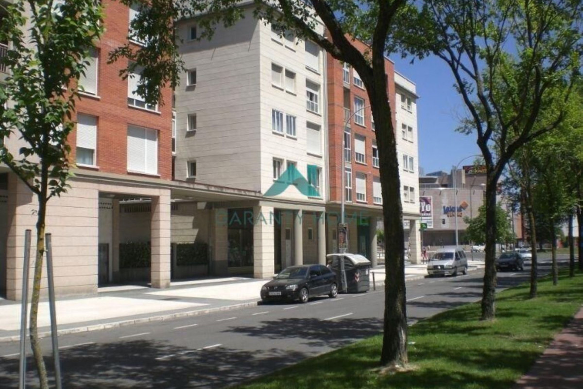 Propiedades en venta y alquiler en España photo 3