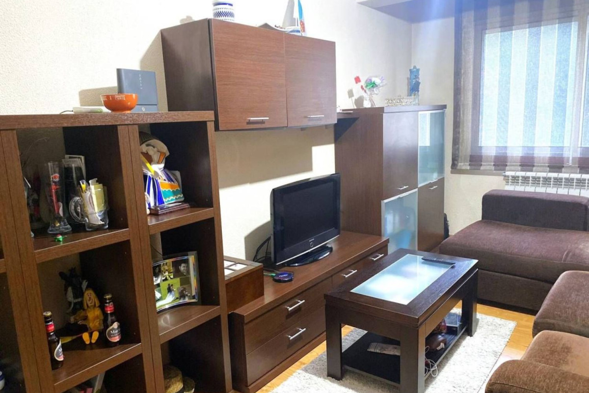 Venta de piso en Avenida Rosalía de Castro, Ames
 photo 3