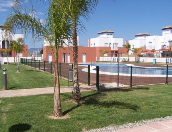 Bajo en venta en  Avenida Alhambra, Vera photo 2