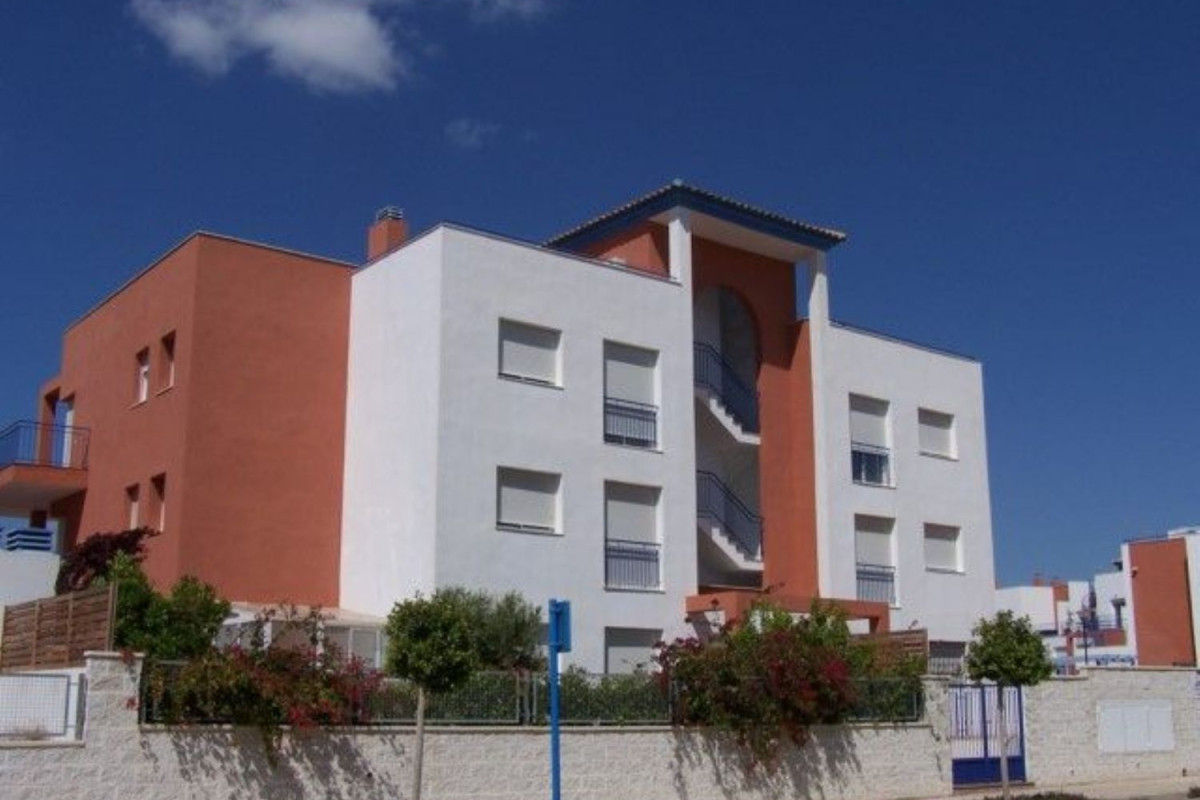 Venta de bajo en Avenida Alhambra, Vera
photo 4
