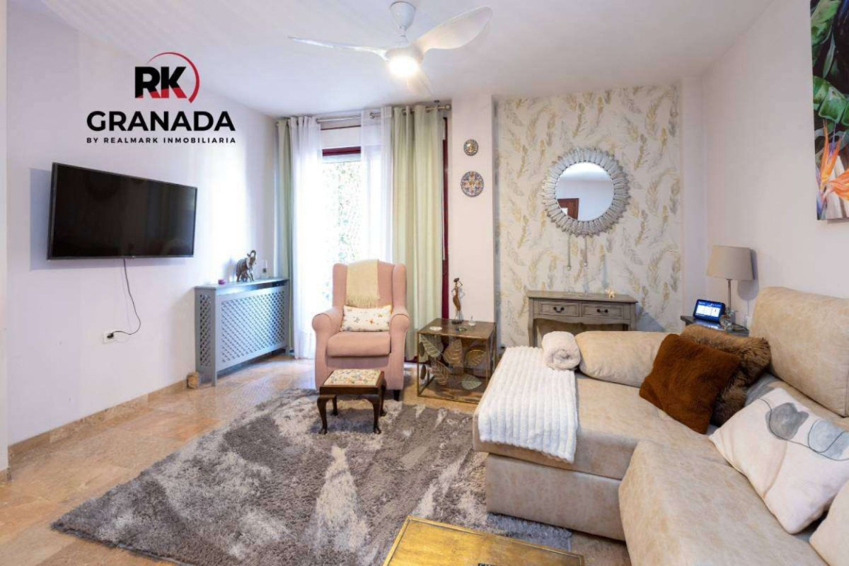 Venta de piso en María Zambrano, Alhendin
photo 4