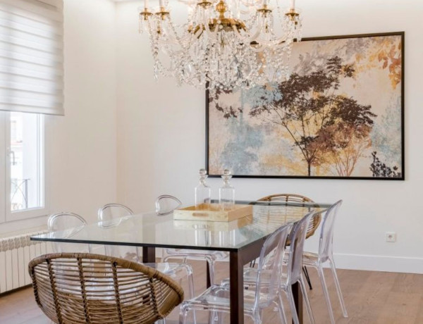 Apartment for sale in Barrio de Salamanca , Madrid thumbnail 1