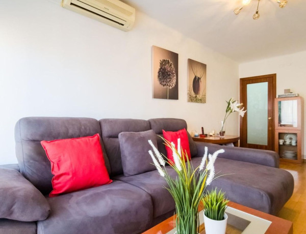 Piso en venta en  Calle de Lluís Domènech I Montaner, Cornellà de Llobregat photo 4