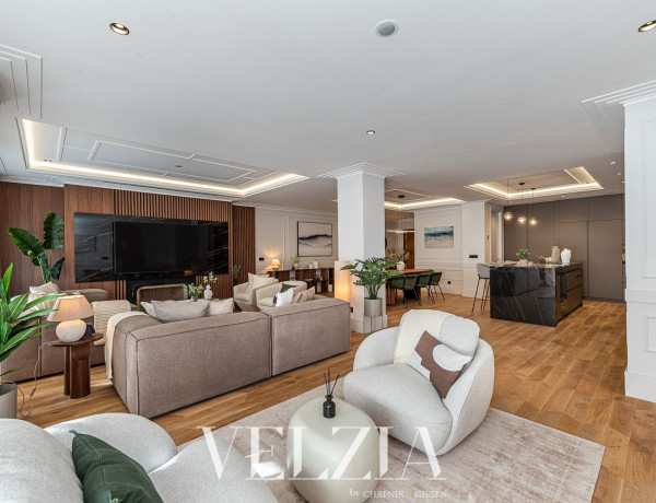 Apartment for sale in Calle de Bueso de Pineda, Madrid thumbnail 2