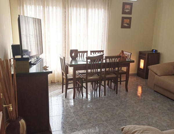 Продажа квартиры в , Yeste photo 1